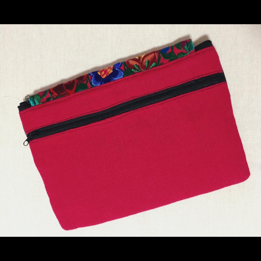 purses - Picture 8 of 8